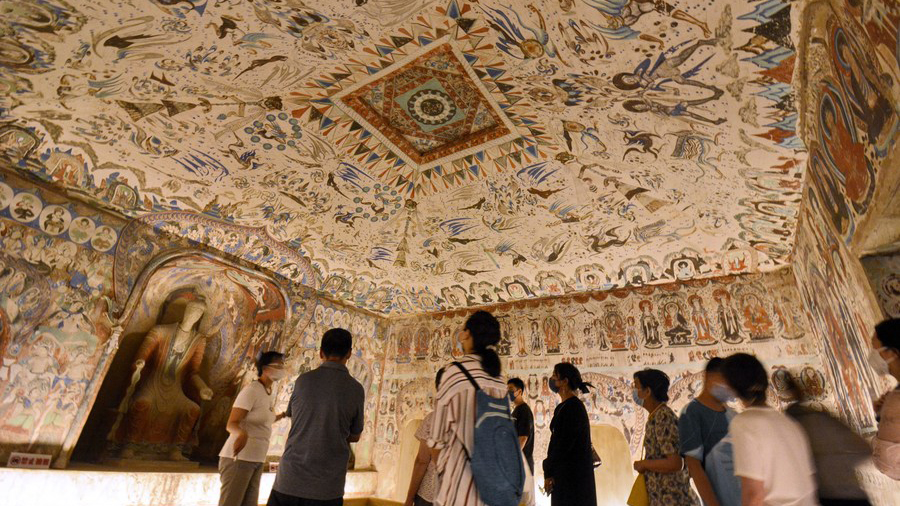 Digital technologies inject fresh impetus into tourism in China