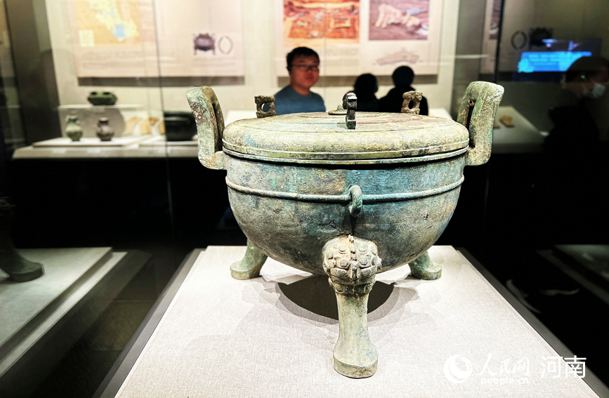 In pics: Relics displayed at Henan Museum show profoundness of Chinese culture