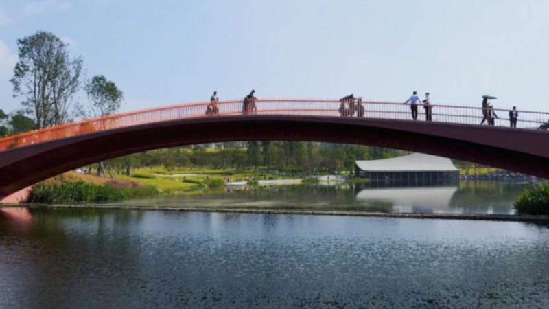 How did a pit change into a wetland park?