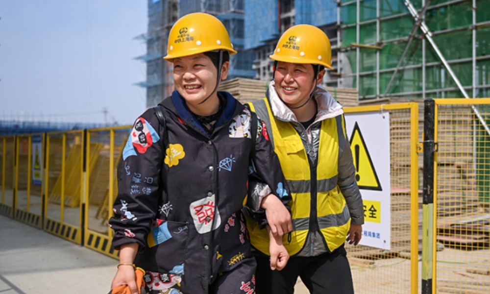In pics: Female workers at a construction site in E China's Anhui