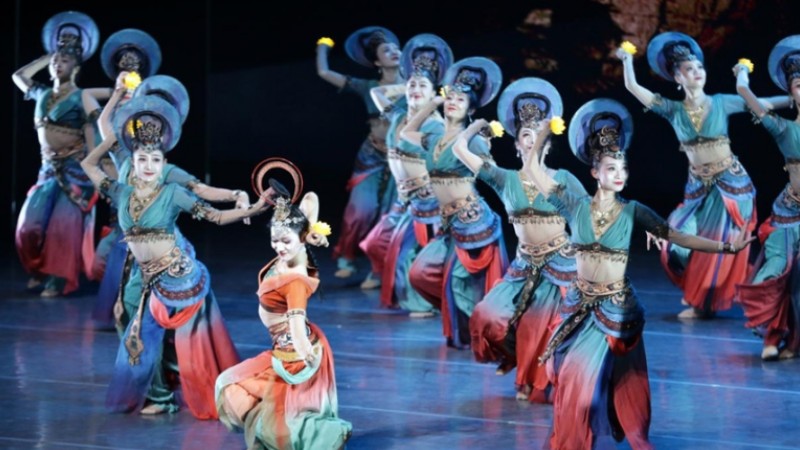 Dance drama inspired by cultural relic unearthed in NW China's Xinjiang staged in Urumqi