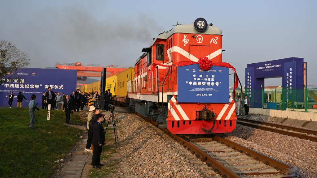 China-Europe freight trains facilitate trade between China, Spain