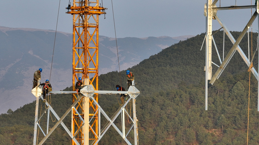 In pics: Tallest power transmission tower built in SW China's Sichuan