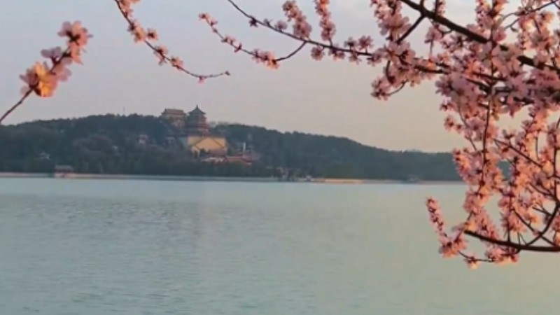 Picturesque west bank of Summer Palace