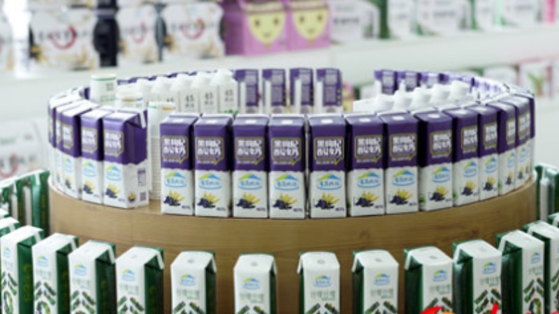 Dairy products from NW China's Qinghai reach customers across the country