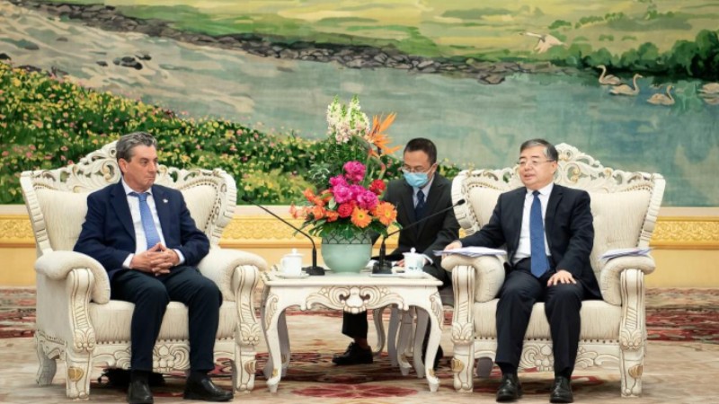 Senior CPC official meets Spanish delegation on deepening party ties