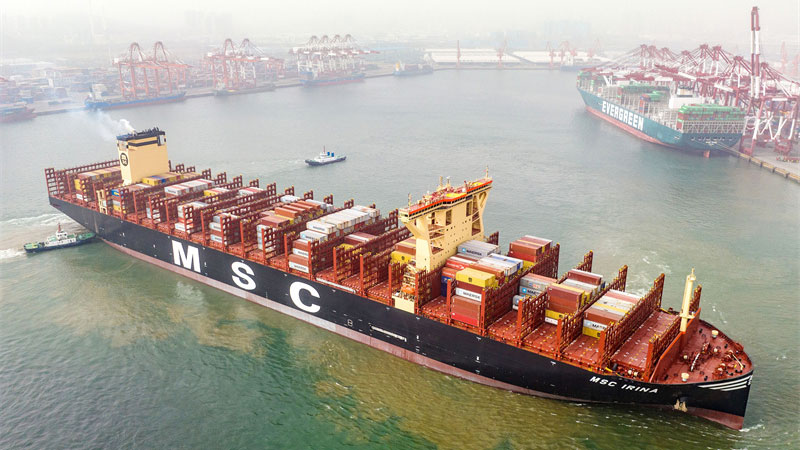 World’s largest mega container vessel begins commercial operations in E China’s Shandong