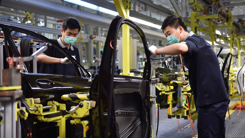 China's strong recovery shores up foreign firms
