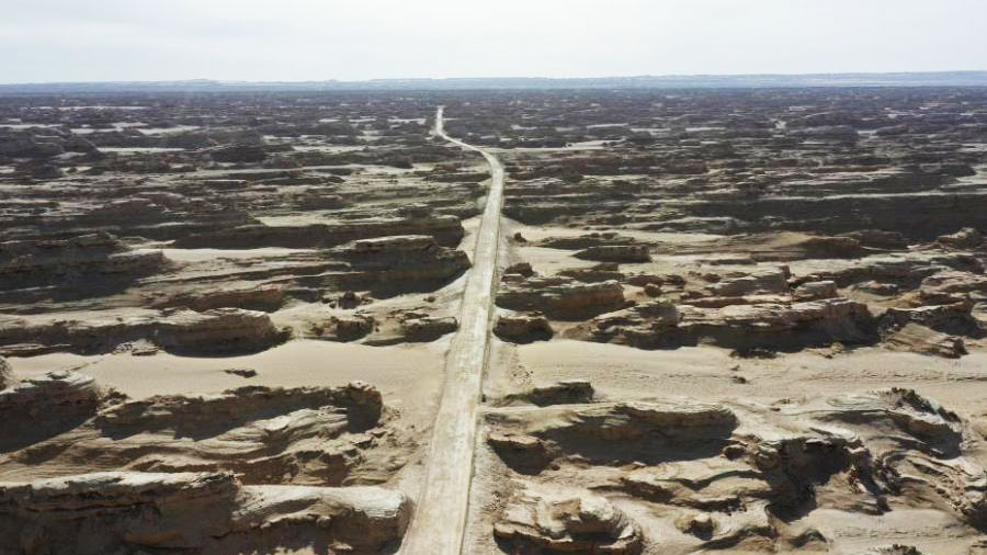 Alien-looking landscape in Qaidam Basin