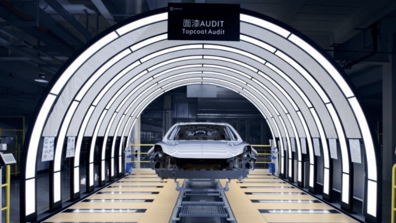 Chinese automaker builds intelligent factory for customized production