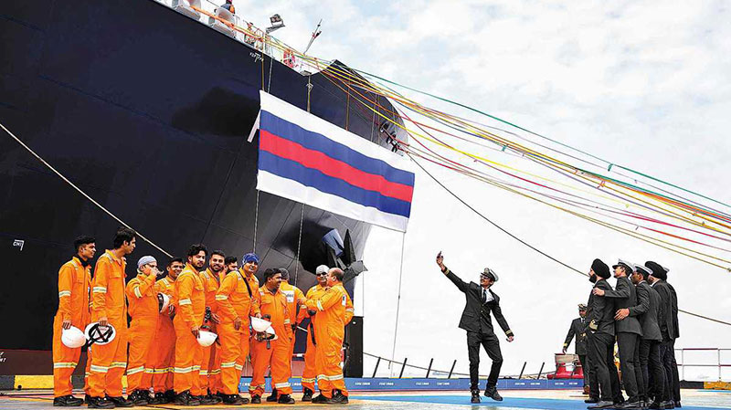 World's biggest ship for gas transport unveiled