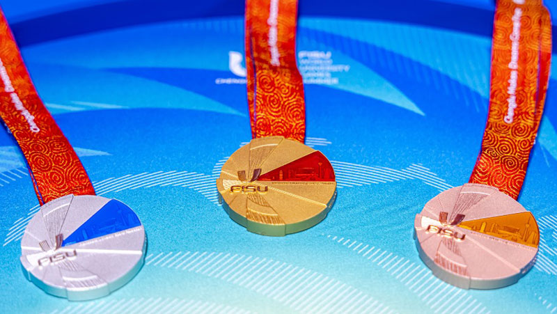 Chengdu Universiade's medal ribbons applying craftsmanship of Shu brocade showcase Chinese aesthetics