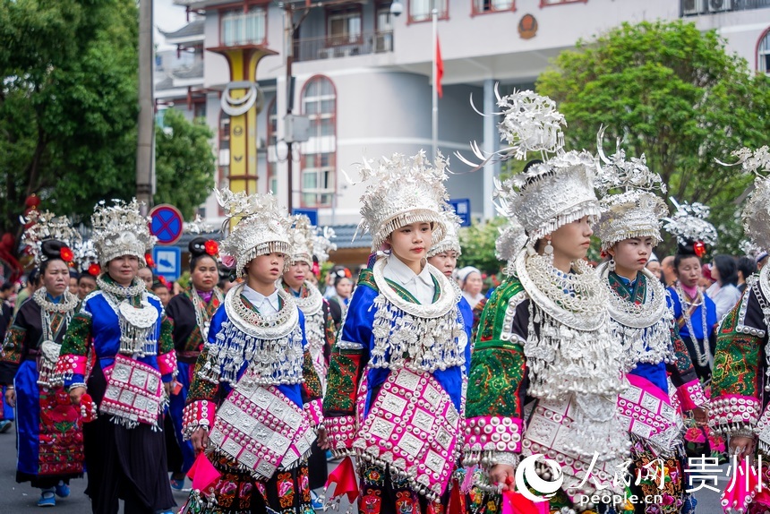 People celebrate Miao Sisters Festival in SW China's Guizhou