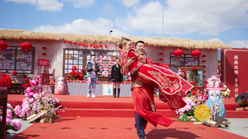 Wedding vows & wows at Sino-Russian border village