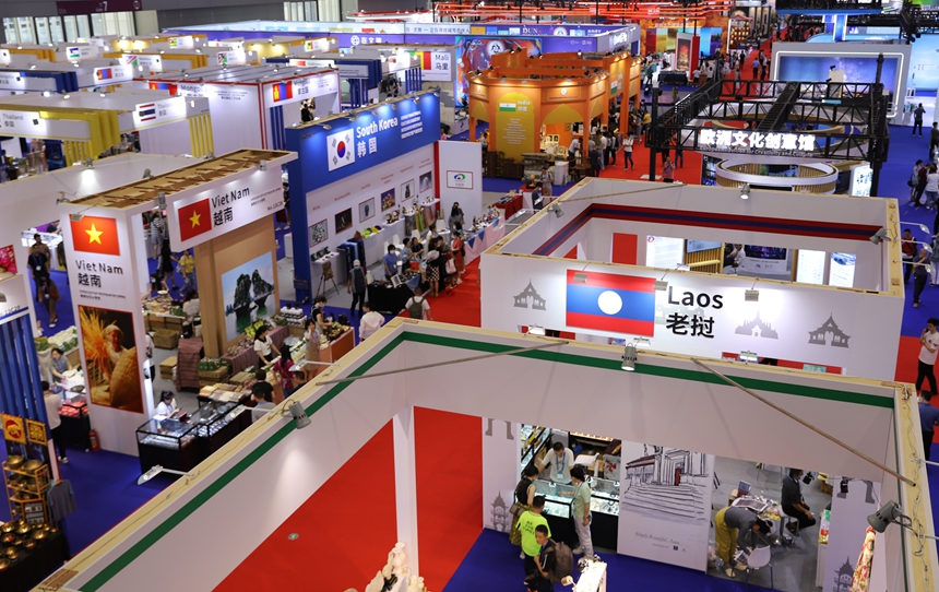 Over 300 overseas exhibitors attend 19th ICIF in Shenzhen