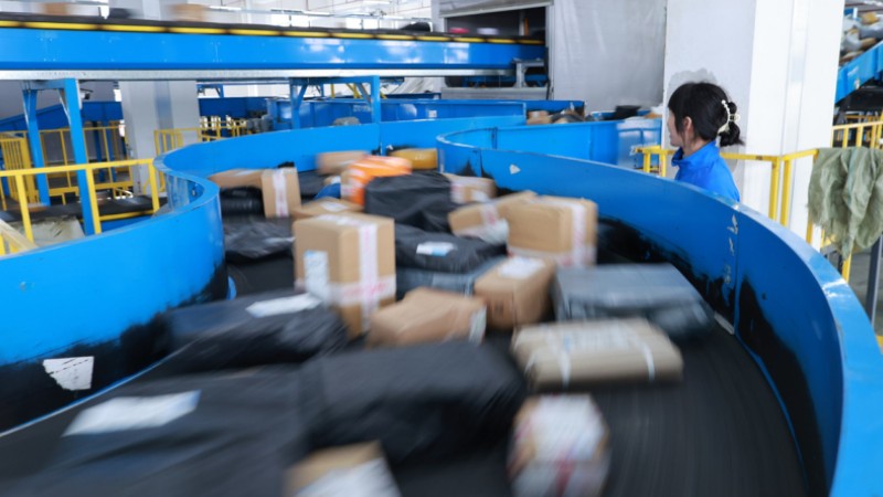 Online sales drive delivery sector growth