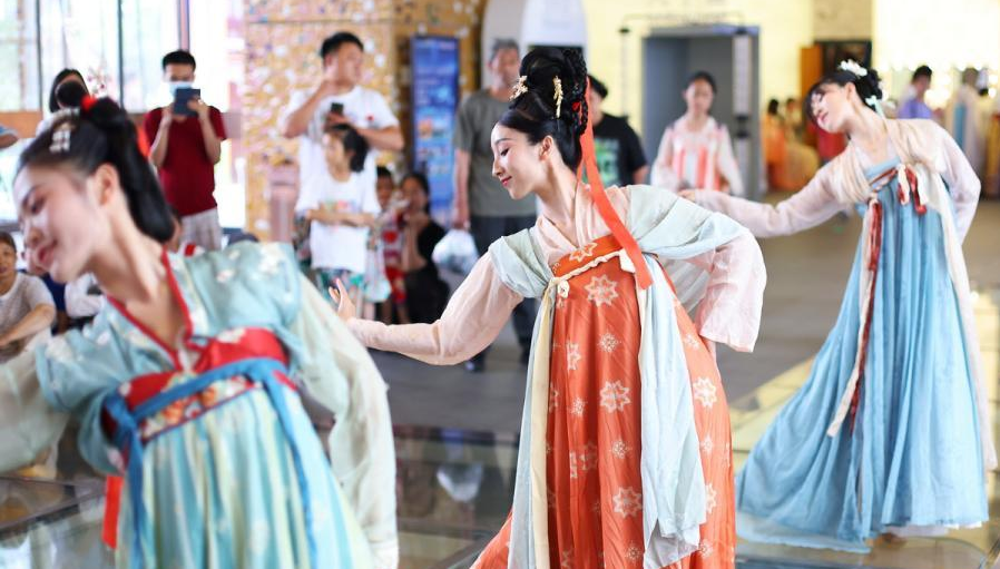 Museum in Nanjing showcases charm of traditional Qixi culture
