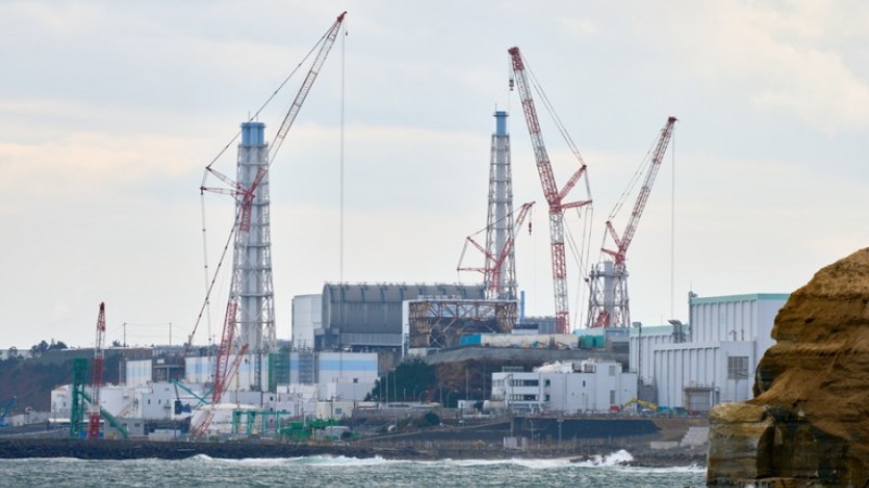 China urges Japan to stop releasing nuclear-contaminated water into ocean