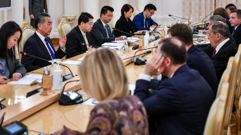 Chinese FM calls on China, Russia to adhere to true multilateralism