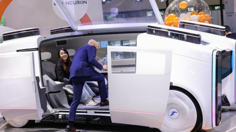 Latest achievements of intelligent driving presented at 21st Guangzhou Int'l Automobile Exhibition