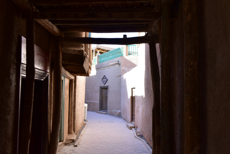 Exploring the Gaotai ancient residential area in Kashgar, NW China's Xinjiang