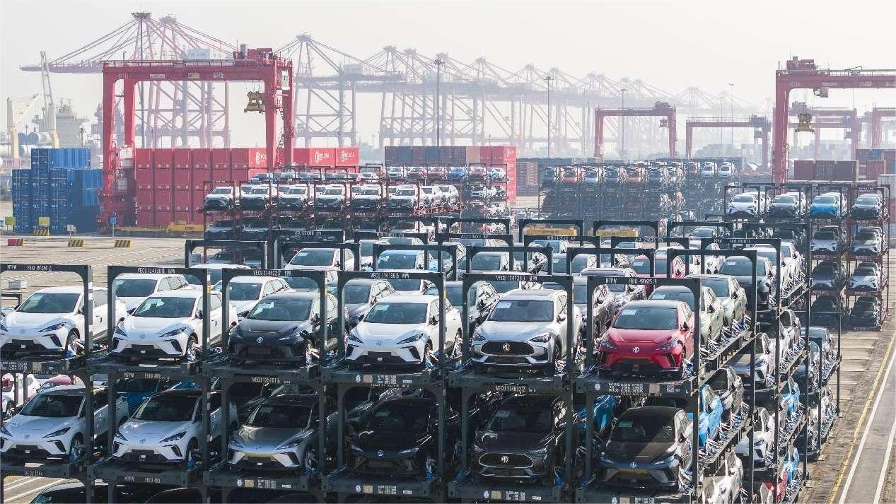 Enhanced shipping capability contributes to China's auto exports