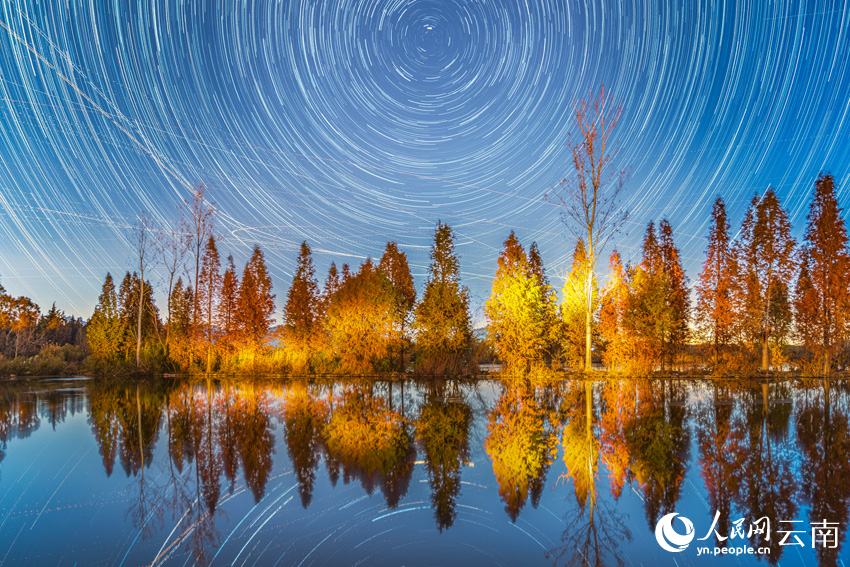 In pics: Stunning star trails over Dianchi Lake