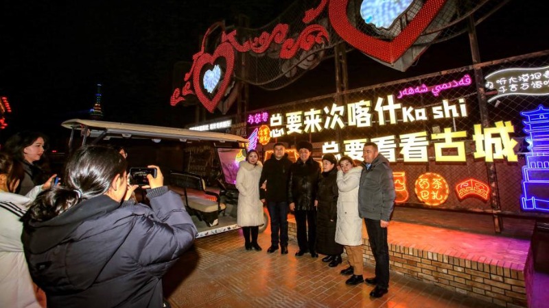 China's Xinjiang immersed in festive atmosphere of Spring Festival