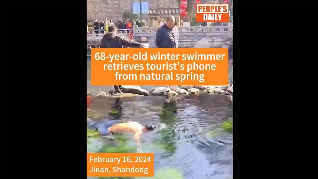68-year-old winter swimmer retrieves tourist's phone from natural spring