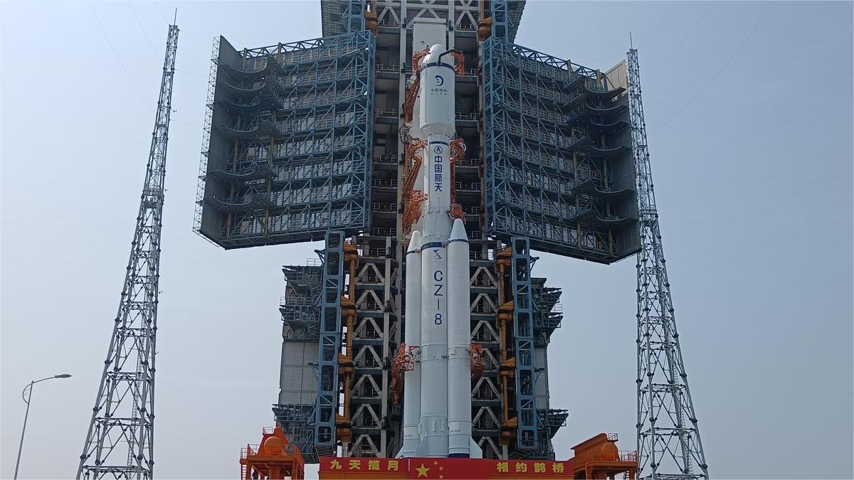 China launches new Earth-Moon relay satellite
