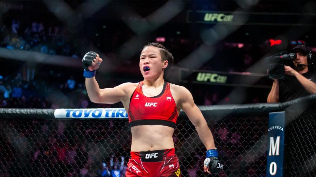 Zhang Weili retains strawweight title in all-Chinese affair at UFC 300