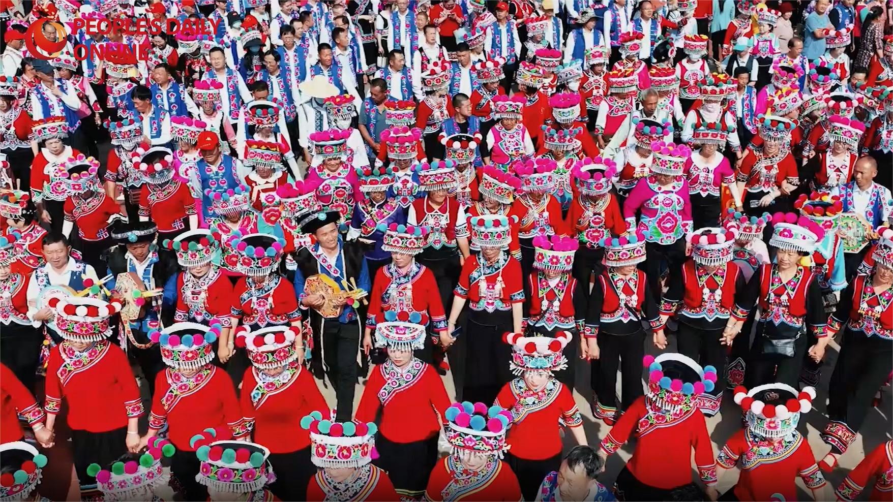 Cultural festival celebrates folk dance in SW China’s Yunnan