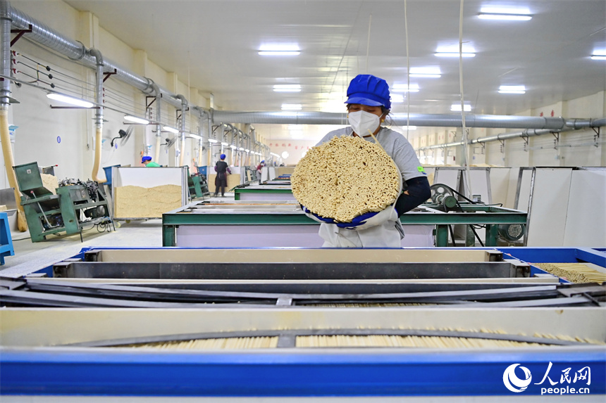 Yifeng county in E China's Jiangxi cultivates thriving bamboo industry