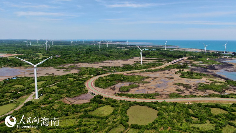 In pics: Picturesque scenery of Danzhou section of Hainan coastal highway for sightseeing