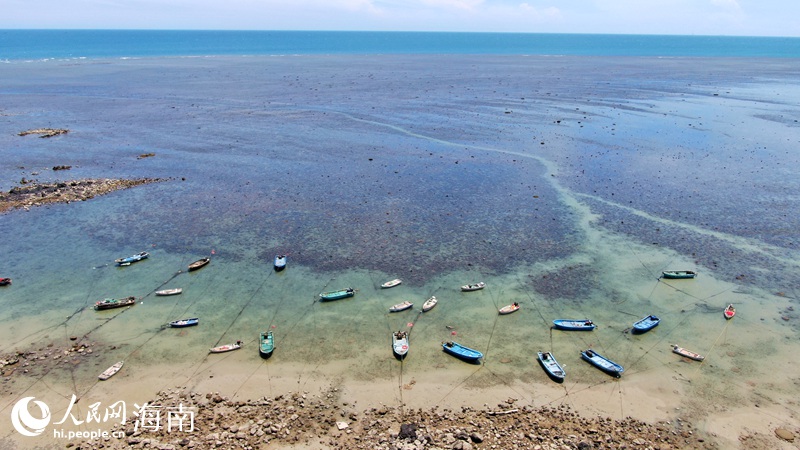 In pics: Picturesque scenery of Danzhou section of Hainan coastal highway for sightseeing