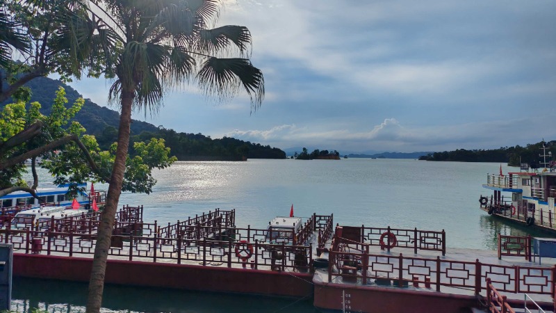 Beautiful scenery of Wanlyu Lake in S China's Guangdong