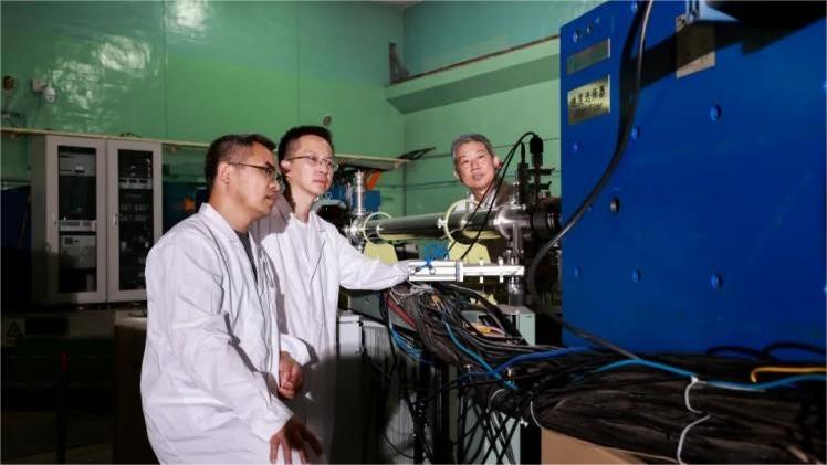China makes huge progress in studies of lunar samples