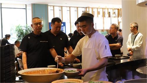 Lanzhou beef noodle turns into thriving industry