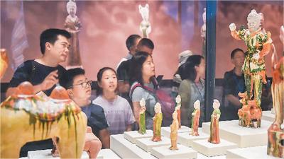 Night tours in museums offer diverse experience to visitors