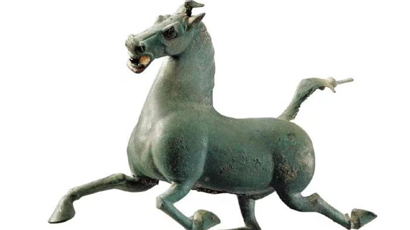 A glimpse into cultural and creative products rolled out by Chinese museums