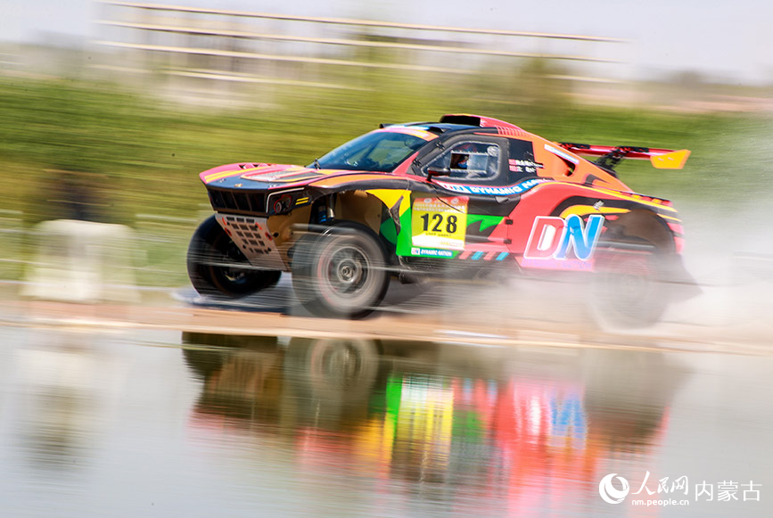 Fast and furious: Off-road rally kicks off in N China's Inner Mongolia