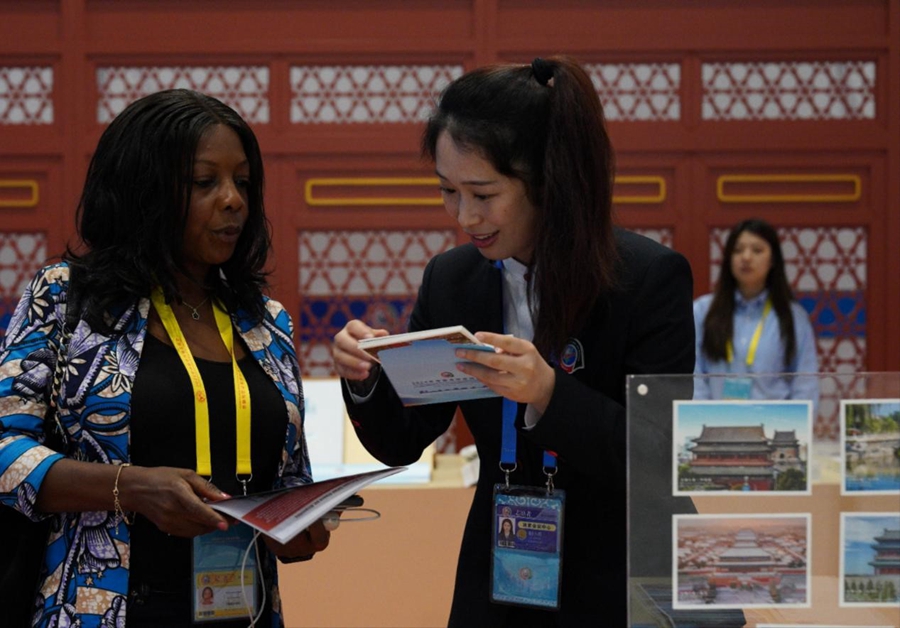 Beijing-themed cultural products gain attention at FOCAC