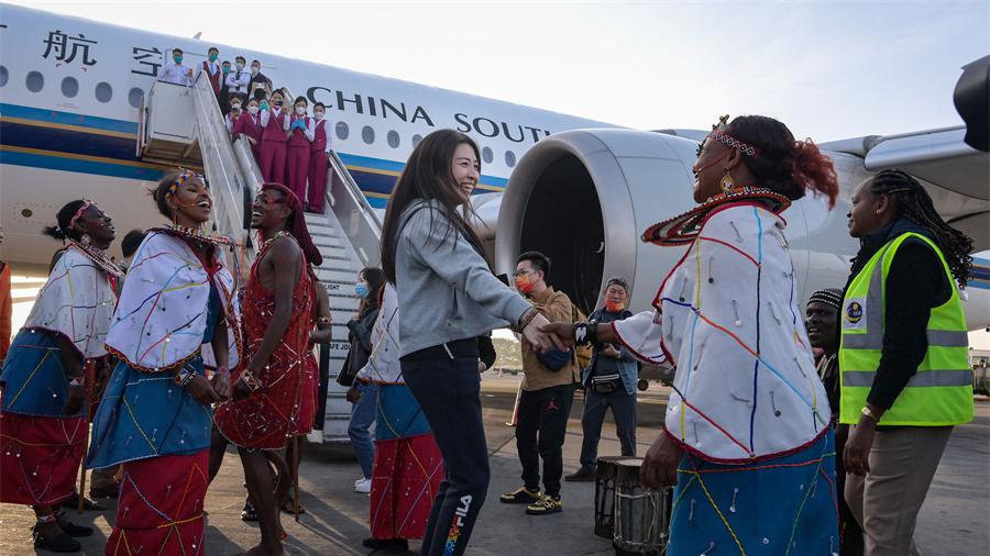 Chinese visitors answer Africa's call of the wild