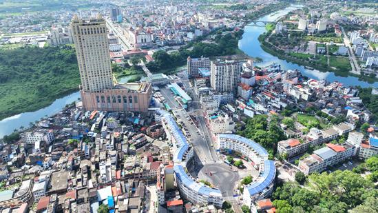 Border city in S China's Guangxi perks up tourism with coffee culture