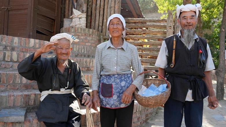 800-year-old village in NW China's Shaanxi achieves prosperity through live performances