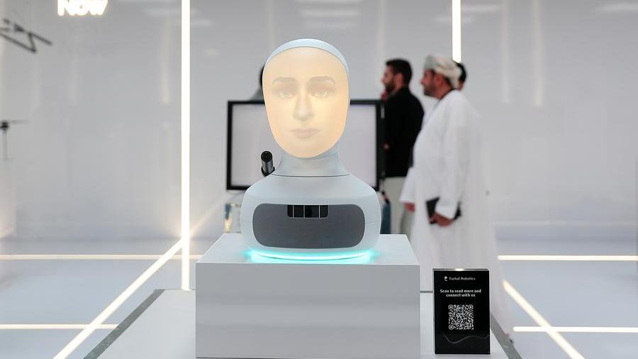 A glimpse of AI era at global AI summit