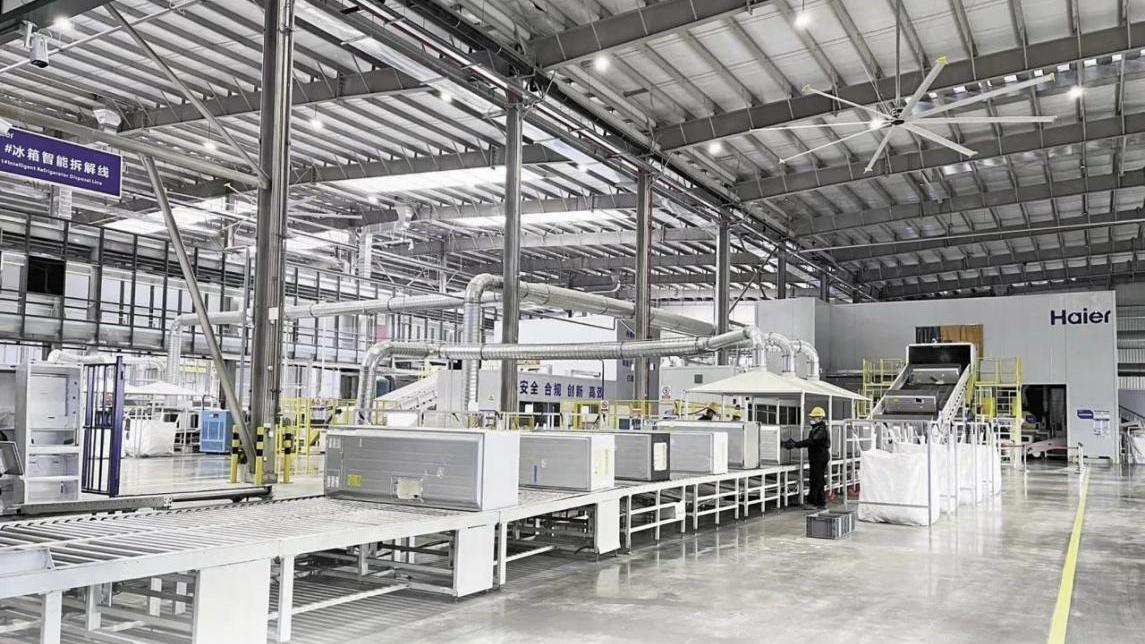 How a made-in-China refrigerator reduces carbon footprint