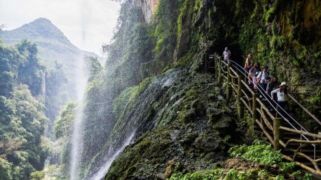 Xingyi UNESCO geopark in Guizhou opens to public
