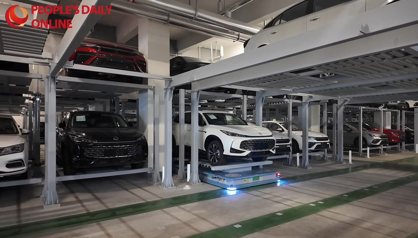 How many people does it take to park a car? At this smart parking garage in Lianyungang Port, zero!