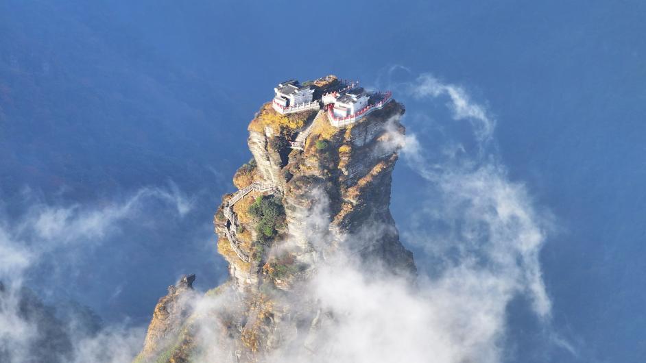 Scenery of early winter across China